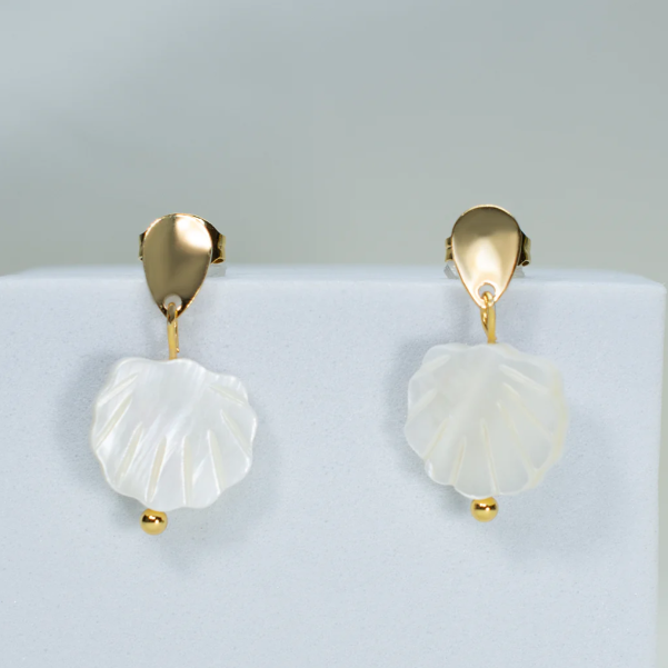 Shell Wave Earrings